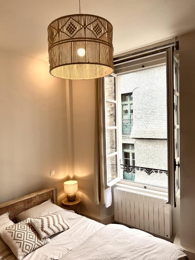 Les Suites De La Tour D'Embas Vitré Exterior foto
